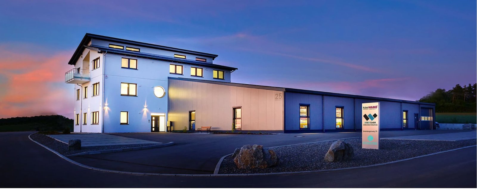 EVO Electronic Solutions Firmengebäude in Dunningen-Seedorf